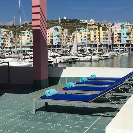 Сasa de vacaciones Acquamarina - 5 Bedroom, Water Front Albufeira