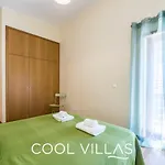 Acquamarina - 5 Bedroom, Water Front *