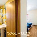 Acquamarina - 5 Bedroom, Water Front *