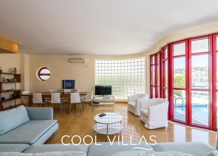 Acquamarina - 5 Bedroom, Water Front * 阿尔布费拉